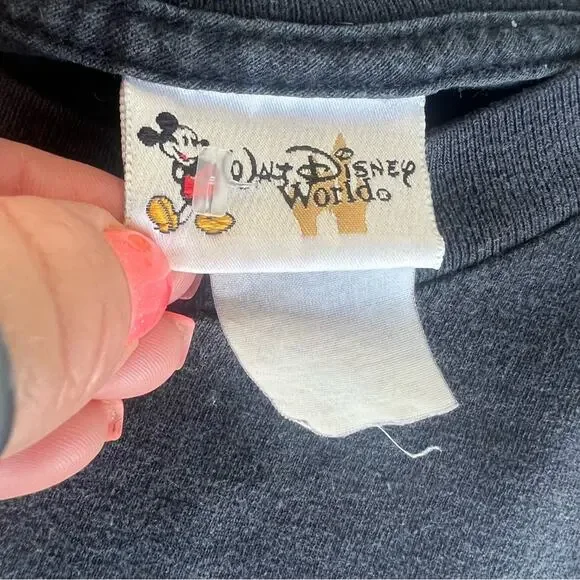 Walt Disney World Pirates of the Caribbean Dead Man’s Chest T-Shirt Black - Picture 5 of 9